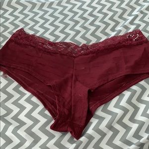 Burgundy “hipster” panties